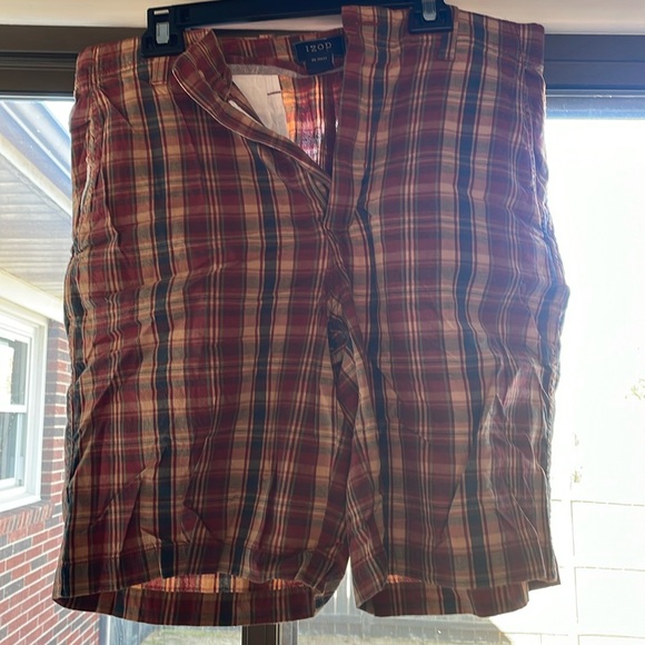 IZOD jeans shorts - Picture 1 of 5